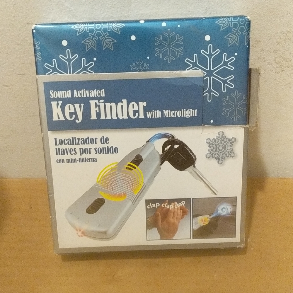 Sound Activated Key Finder with Microlight 🆕